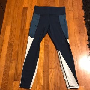 Athleta workout pants- never worn !